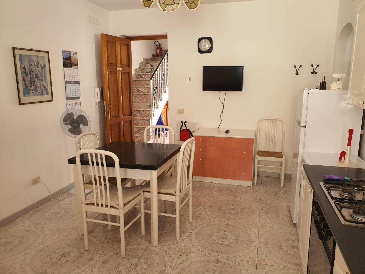 Case Vacanza Armando "Lipari" Canneto  Pokoj fotografie